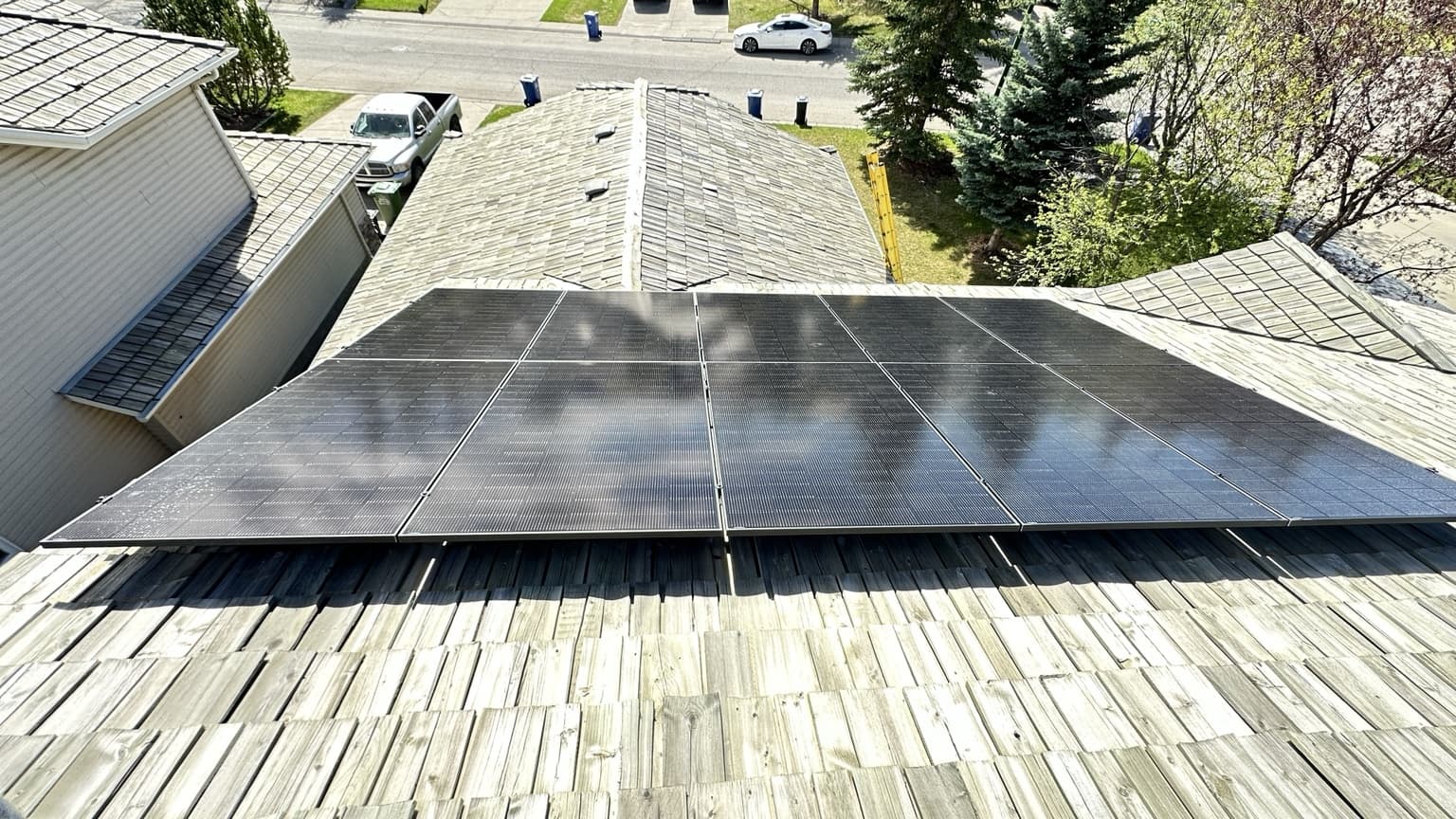 10 Panel 445W Wood Roof Install